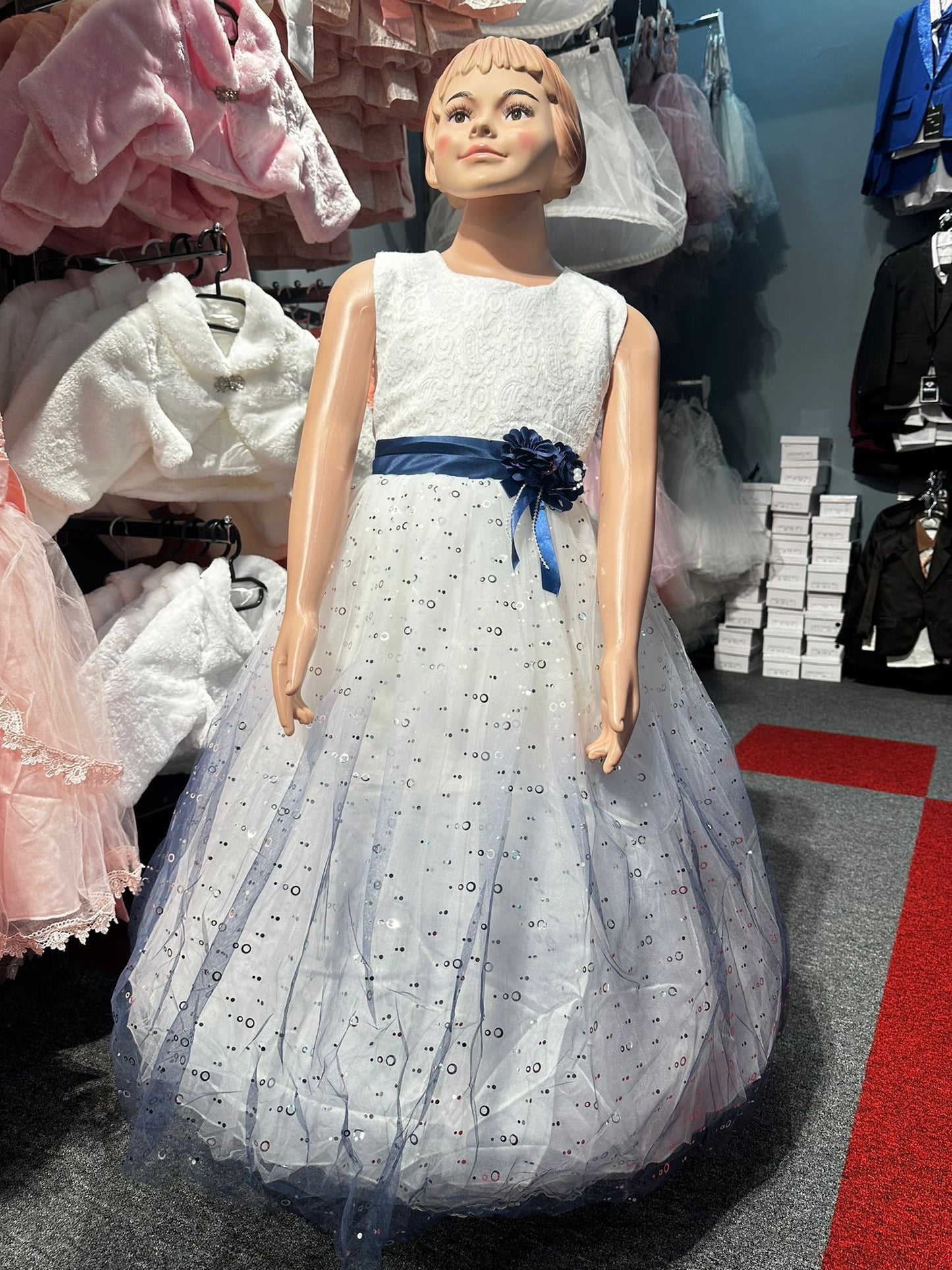 Kleid für Mädchen